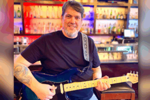 Roger De Moura Sparrow - Best Restaurants Kirkland | Seattle's Best Restaurants | Patio