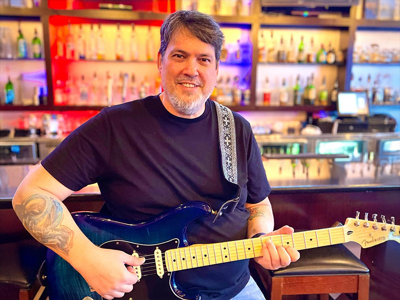 Roger de Moura – 1 July @Sparrow